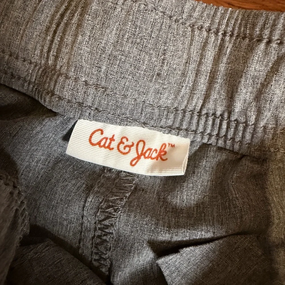 Cat & Jack Drawstring Cargo Shorts - Light Gray - size L